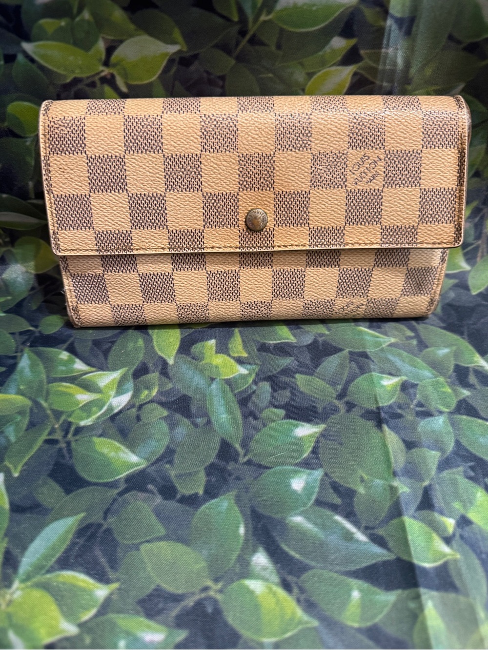Louis Vuitton Damier Azur Portefeuille Wallet
